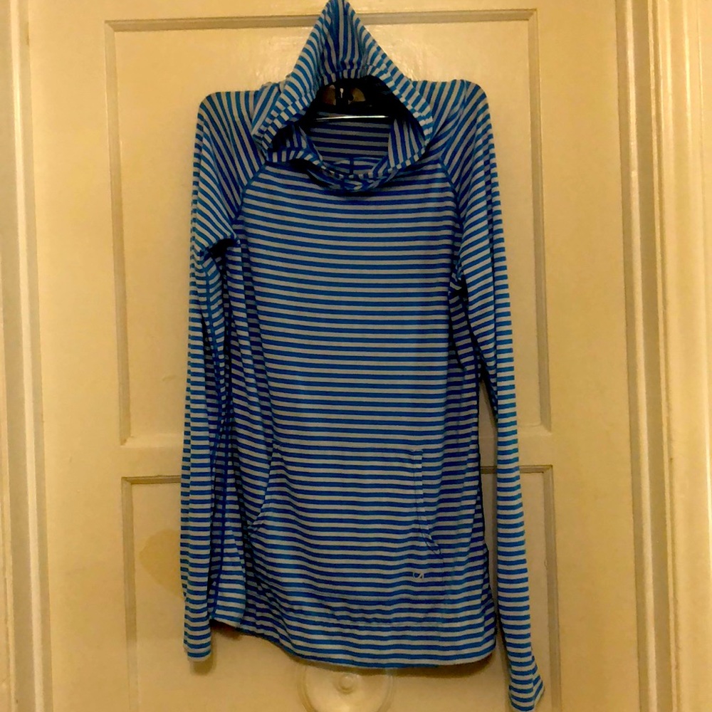 Gap fit breathe blue/ white stripe sz S hoodie